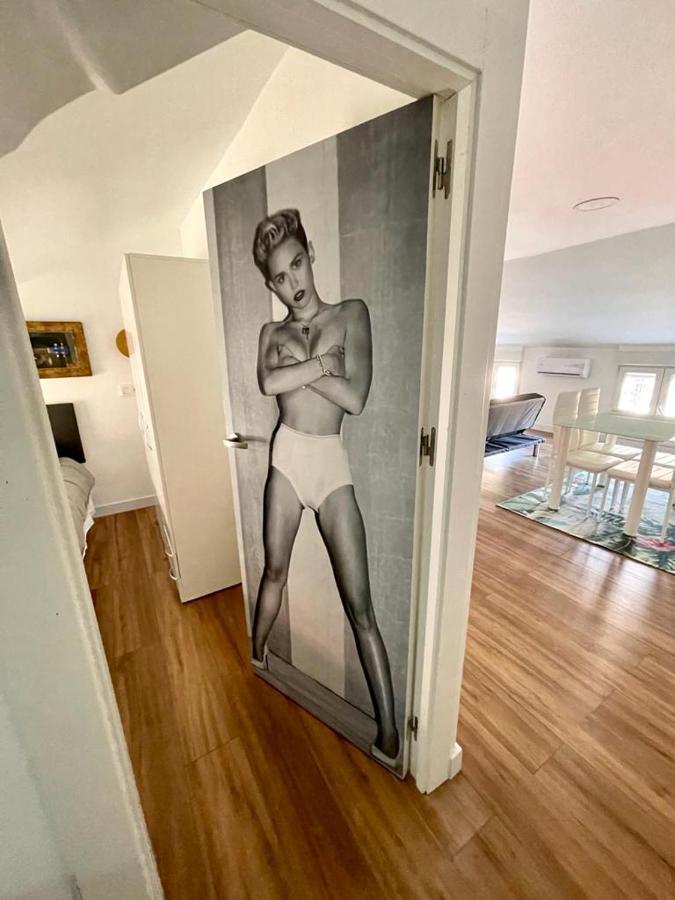 La Casa Del Rock Leilighet Aranda de Duero Eksteriør bilde