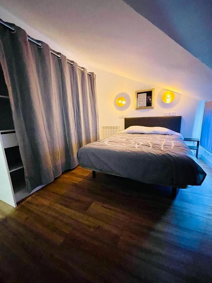 La Casa Del Rock Leilighet Aranda de Duero Eksteriør bilde
